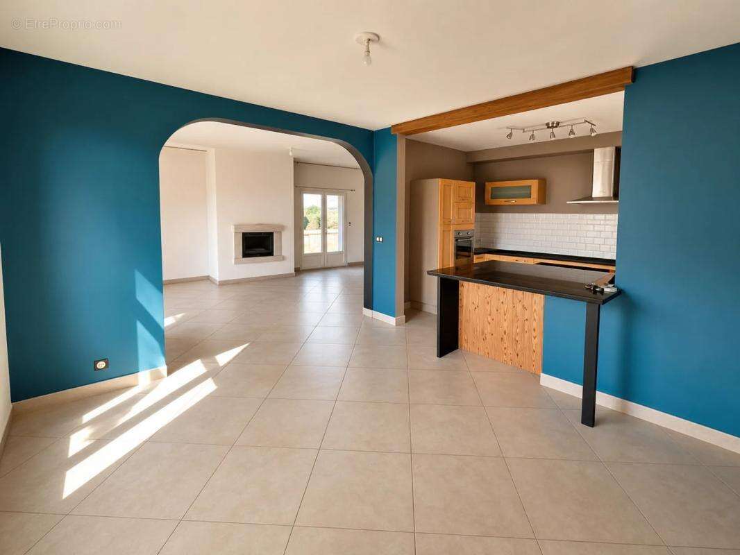 Maison de 3 pièces de 112 m² à La Seyne-sur-Mer - photo 3