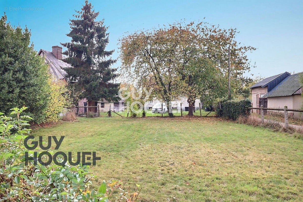 Terrain à BEAUMESNIL