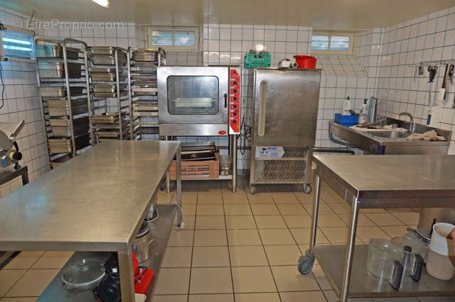 Commerce à JALIGNY-SUR-BESBRE