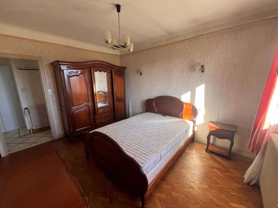 Cuisery: villa su sous-sol  tres proche commerces - photo 10