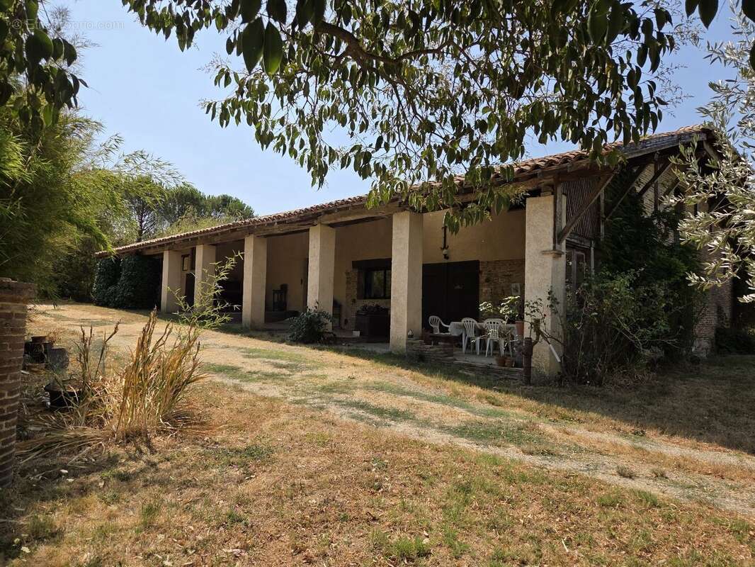 L'I.Jourdain, maison de charme et dépendance - photo 3