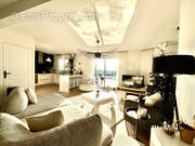 Maison à BEAULIEU-SUR-LAYON