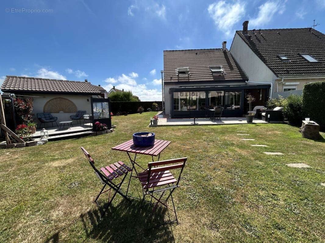 Maison 112 m² à Outreau  - photo 2