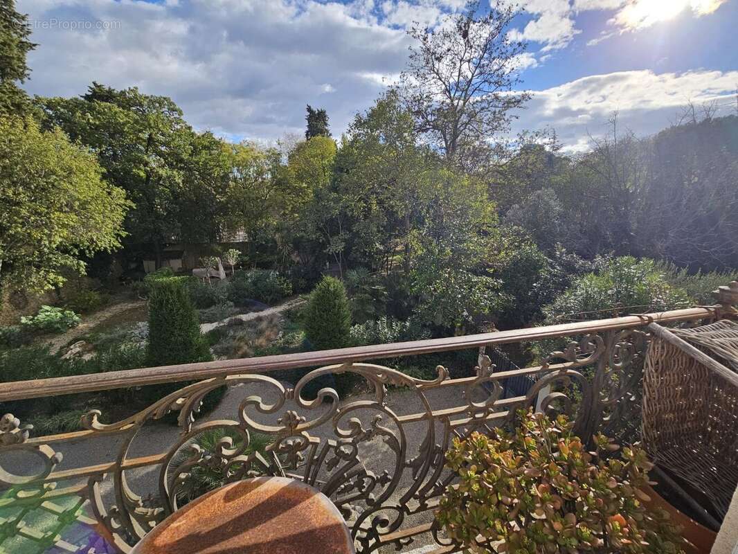 Appartement à PEZENAS