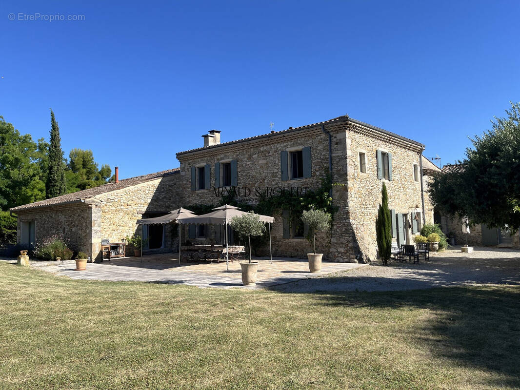 Maison 439 m² à Saint-Gervais-Sur-Roubion  - photo 4