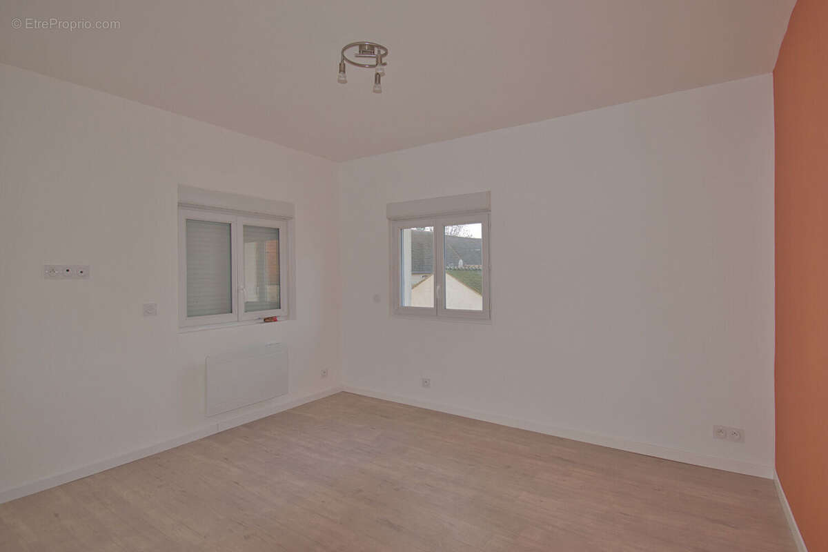 Maison à MALESHERBES