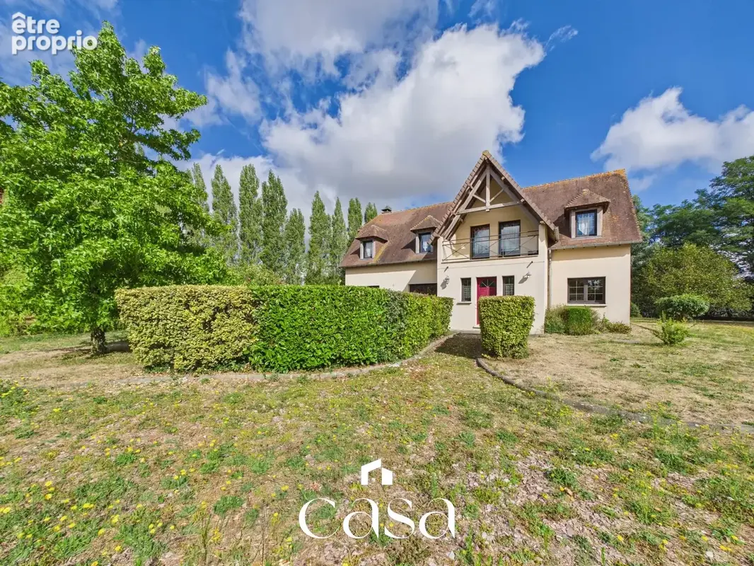 Photo Maison à Saint-Martin-De-Mieux au prix de 375 000€