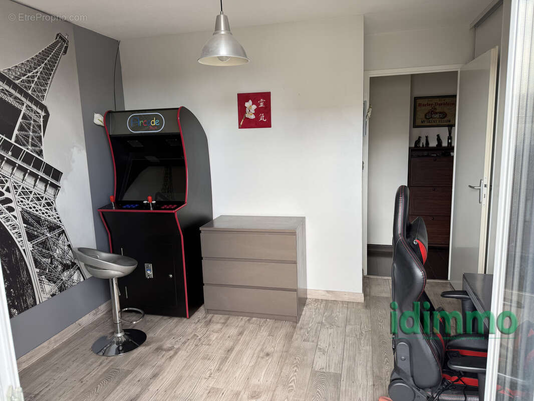 Appartement à LYON-8E