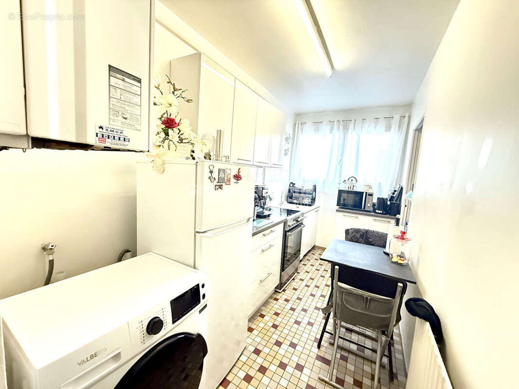 Appartement à SEPTEMES-LES-VALLONS