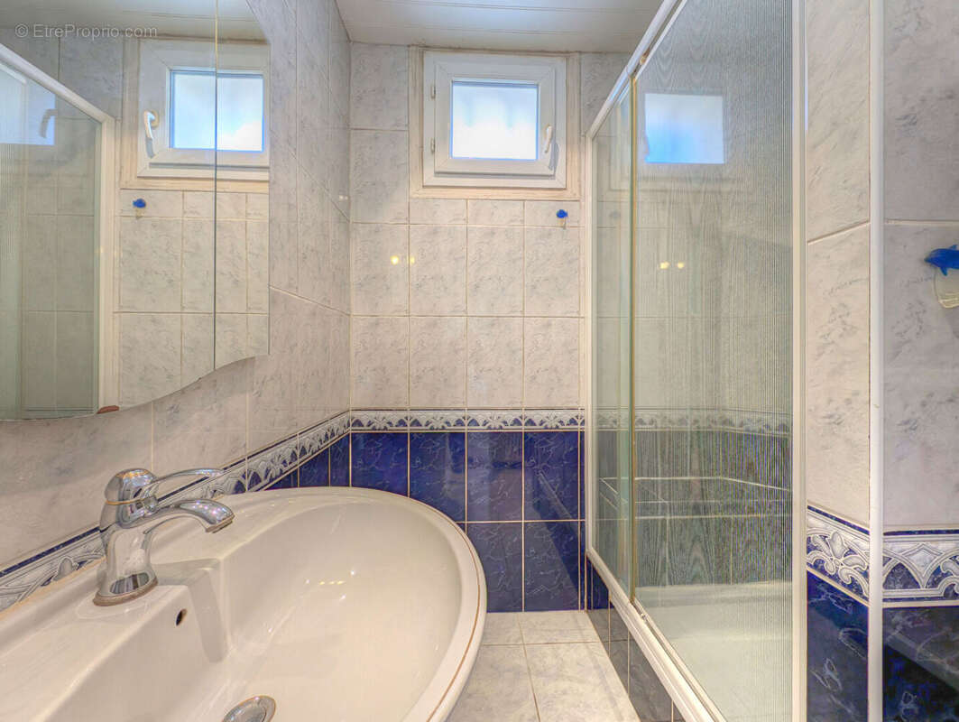Appartement La Garenne Colombes 2 pièces 42,13 m2 - photo 6