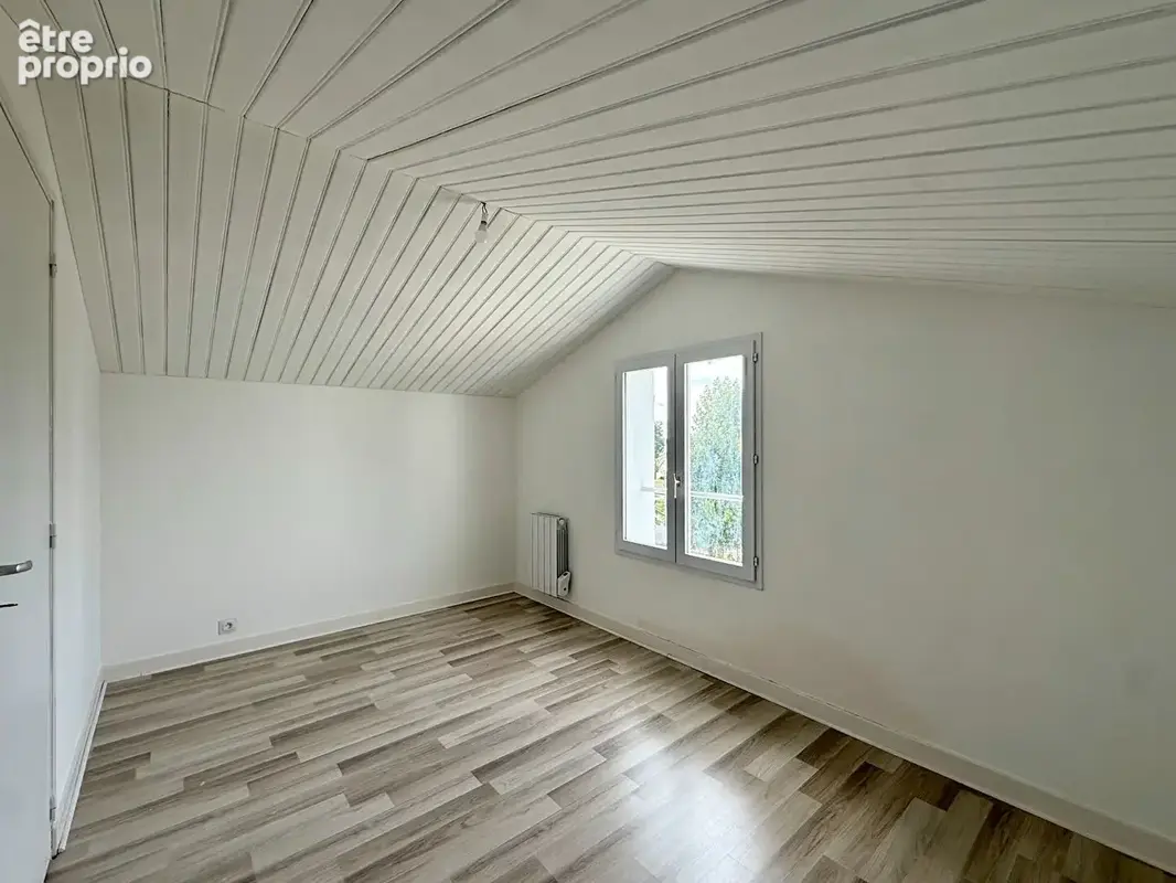 Maison rénovée - Vaux-sur-mer centre ville - photo 9