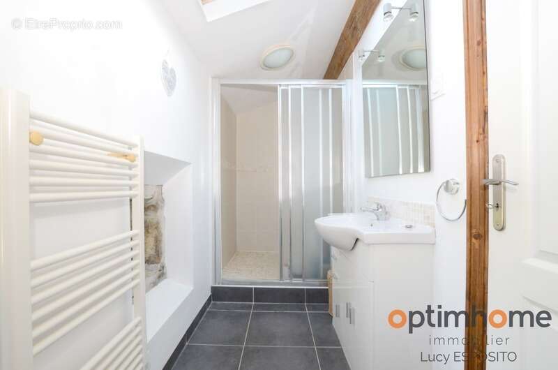 Maison à MAUPREVOIR