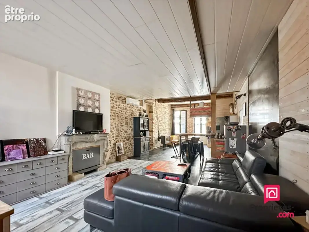 Propriété composée de 2 maisons atypiques (avec 2 entrées indépendantes) en plein centre ville d'Avallon - photo 2