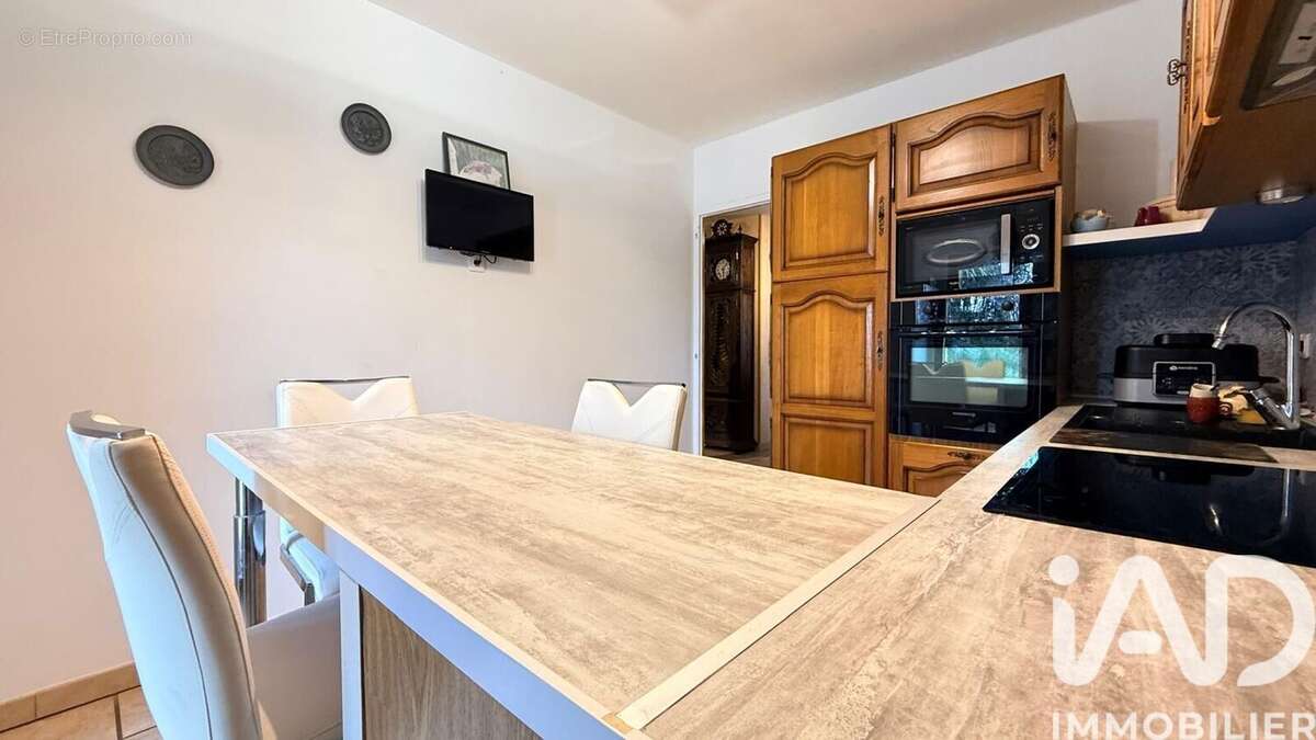 Maison 75 m² à Hurigny  - photo 7