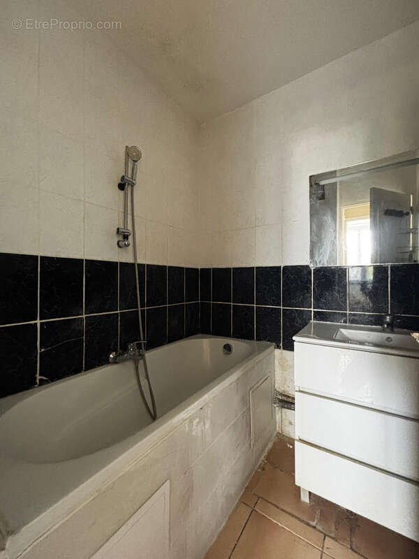 Appartement à STAINS