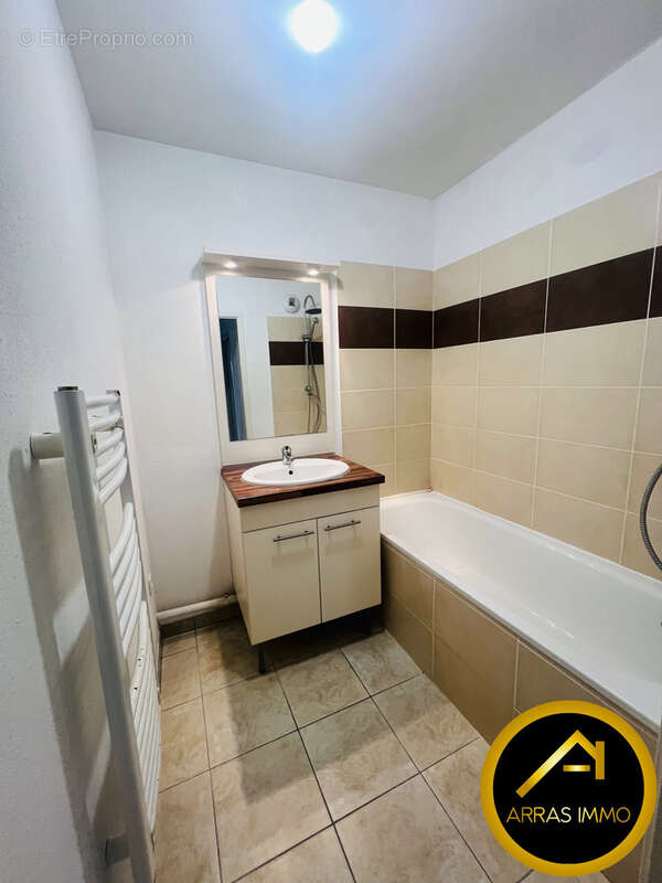 Appartement à ACHICOURT