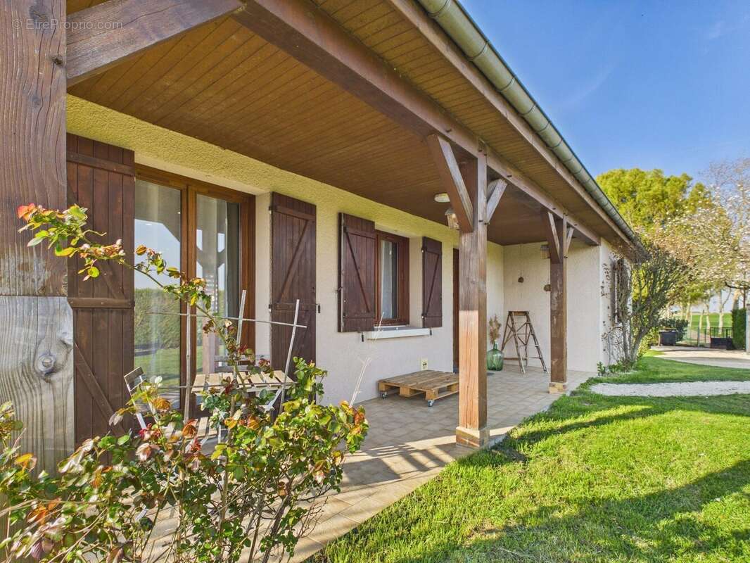 Maison à ROUILLY-SACEY