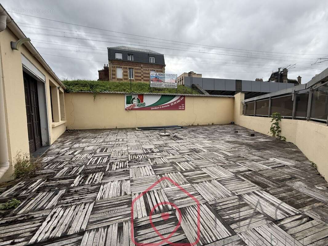 Commerce à CHARLEVILLE-MEZIERES