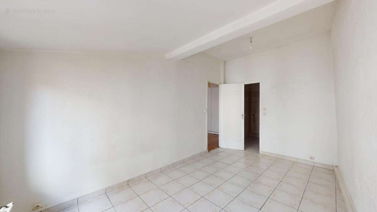 Appartement à LYON-4E