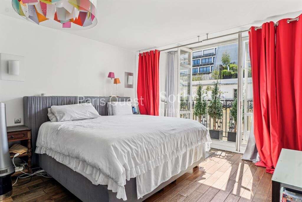 Maison à PARIS-16E