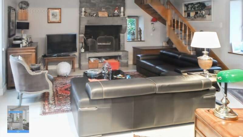 Maison à LA CHAPELLE-BICHE