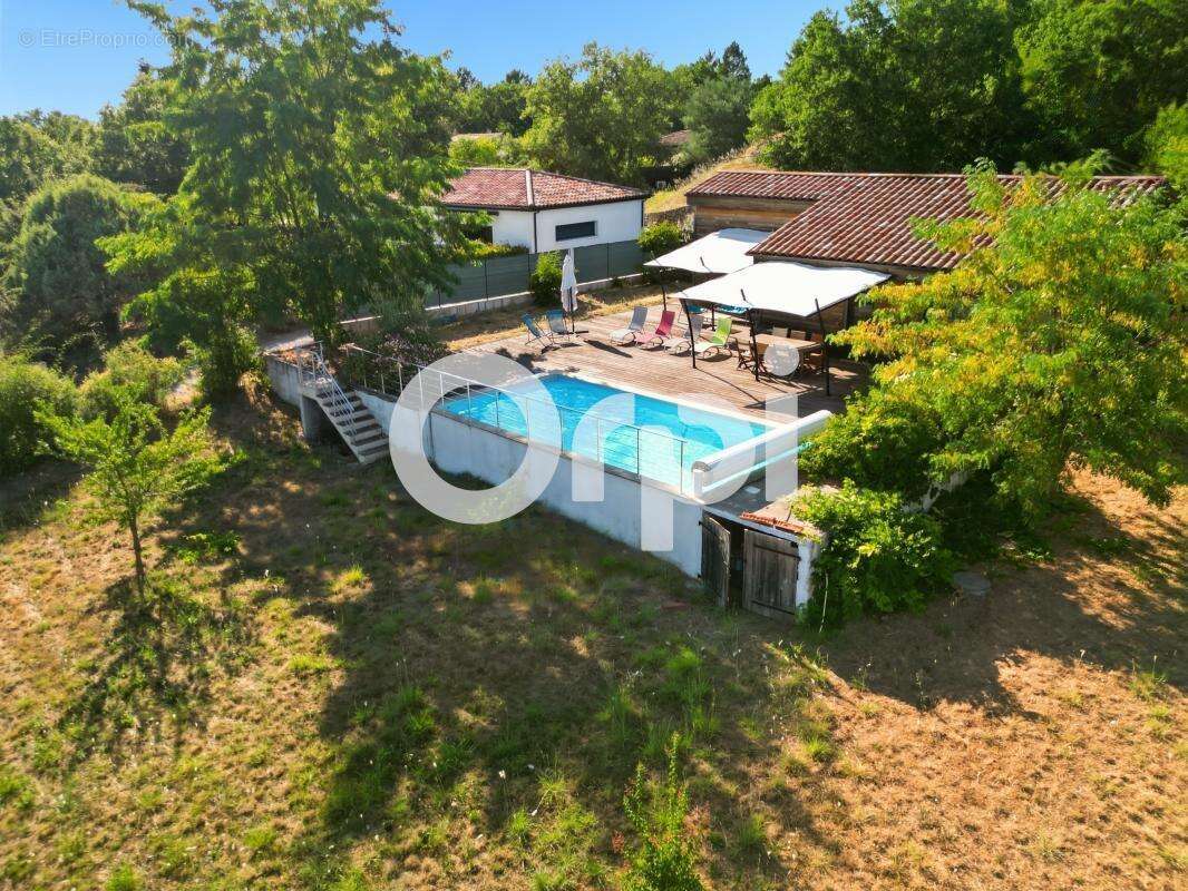 Villa en bois avec piscine - photo 22