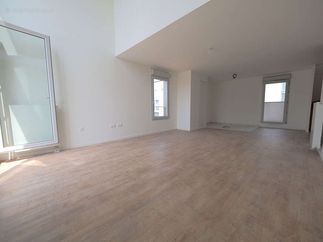 Appartement à ROMAINVILLE