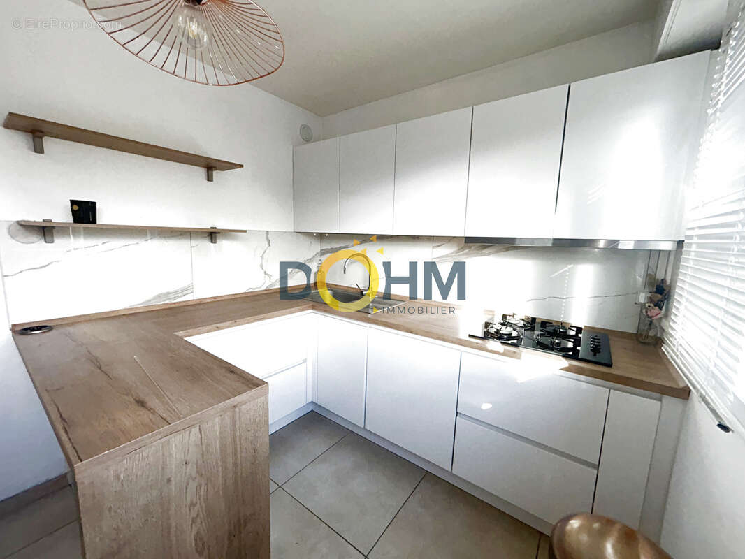 Appartement à SAINT-ETIENNE