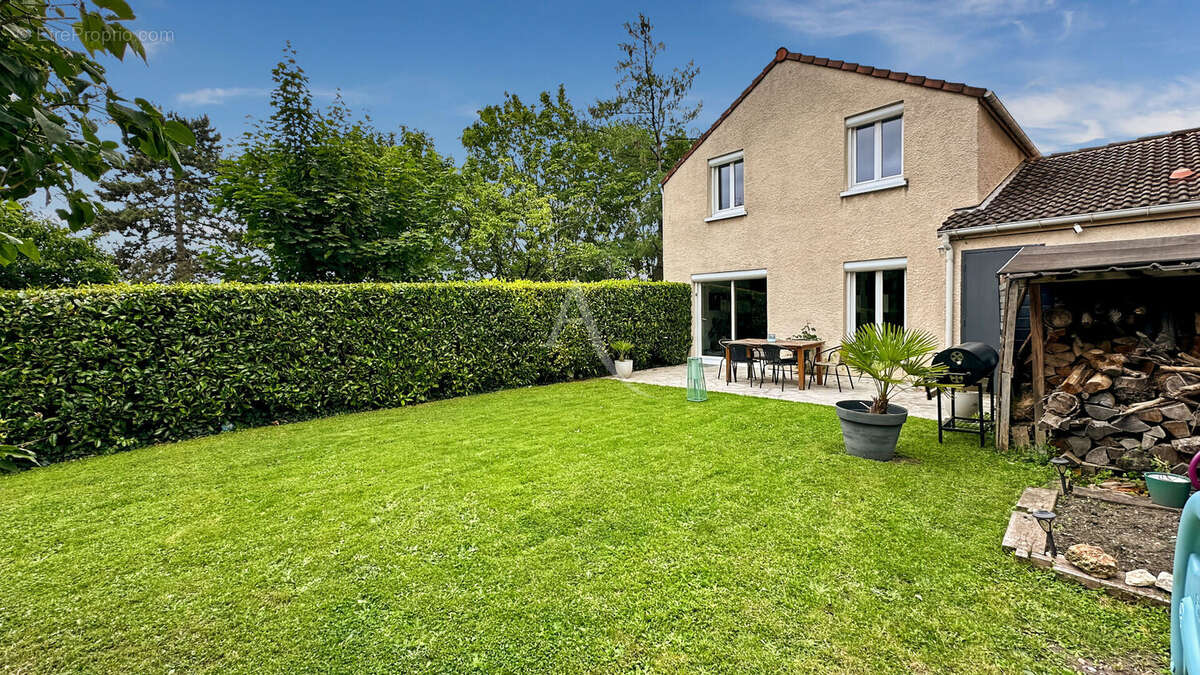 Maison à CERGY