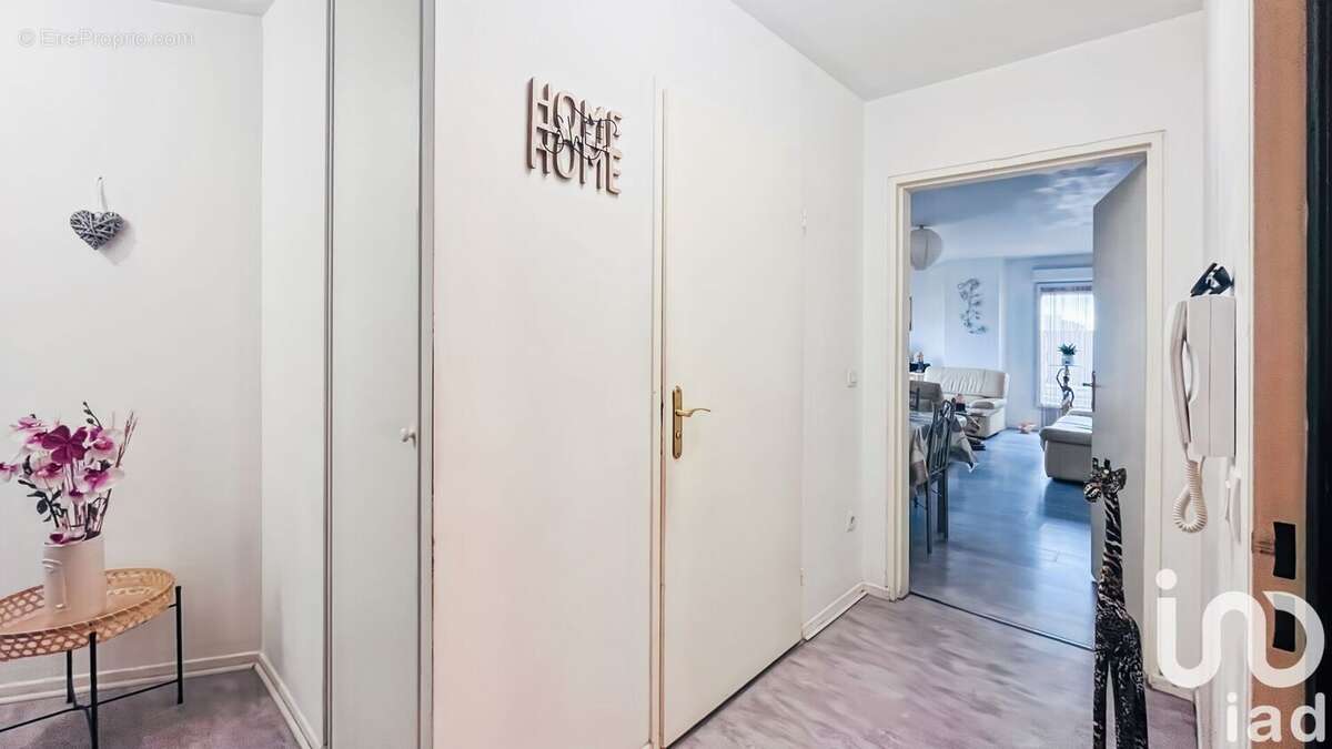 Photo 2 - Appartement à SARCELLES