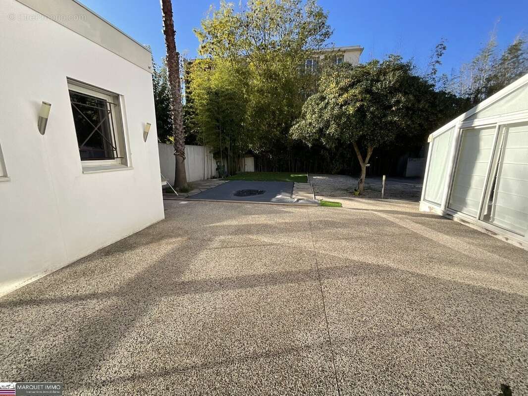 Maison à BEZIERS