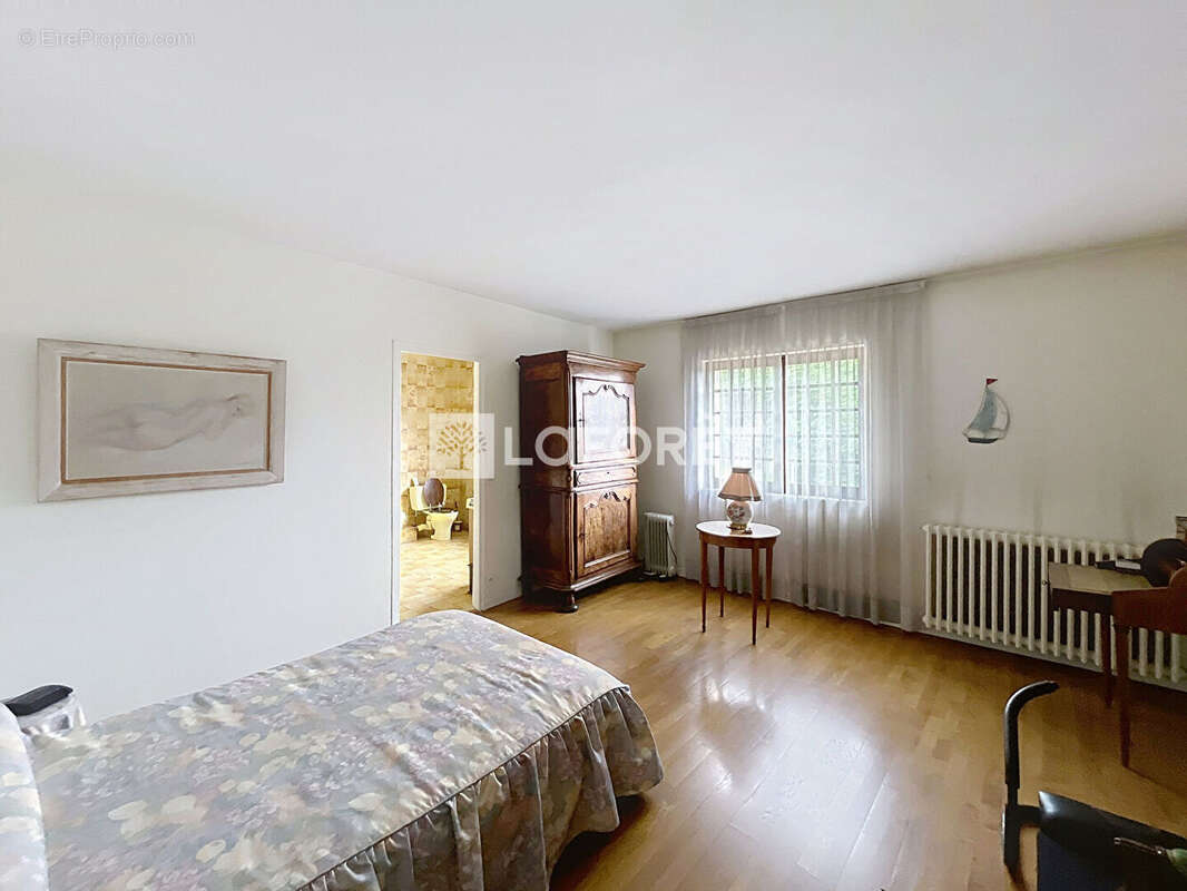 Maison familiale orgeval - 8 pièce(s) - 230 m2 - photo 8