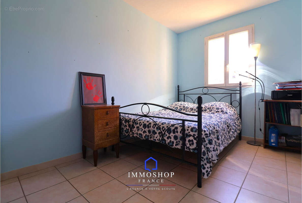 T3 duplex 72m2 13013 - photo 6