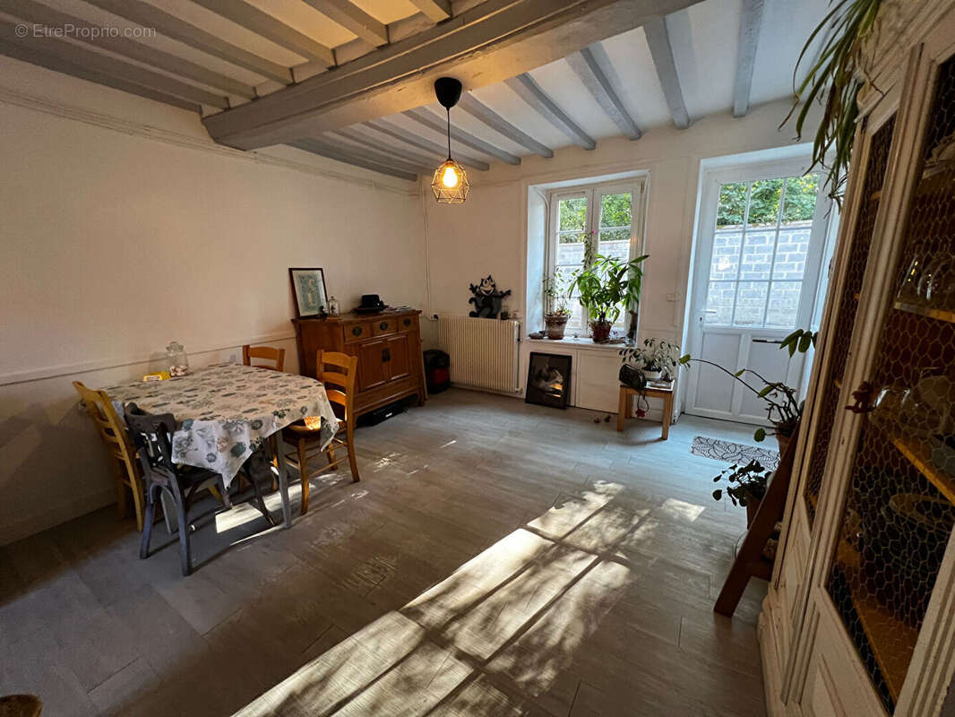 Maison à LION-SUR-MER