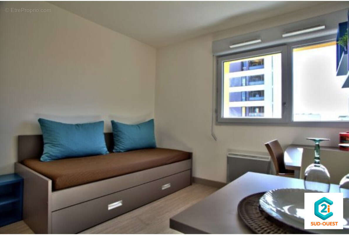 Appartement à MARSEILLE-3E
