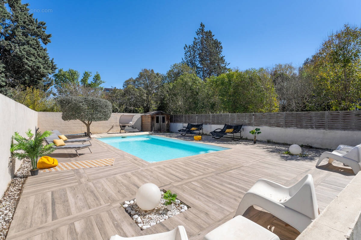 Appartement à MARSEILLE-11E