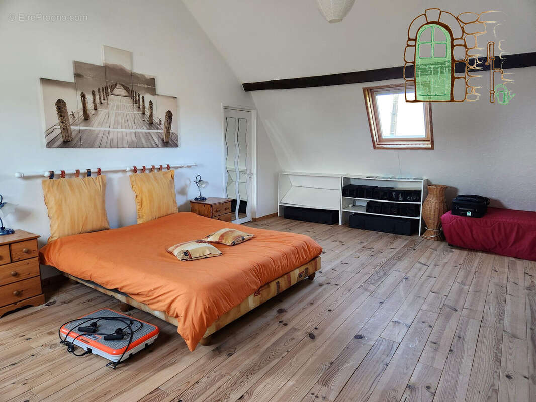 Maison 125 m² à La Chapelle-Vicomtesse  - photo 7