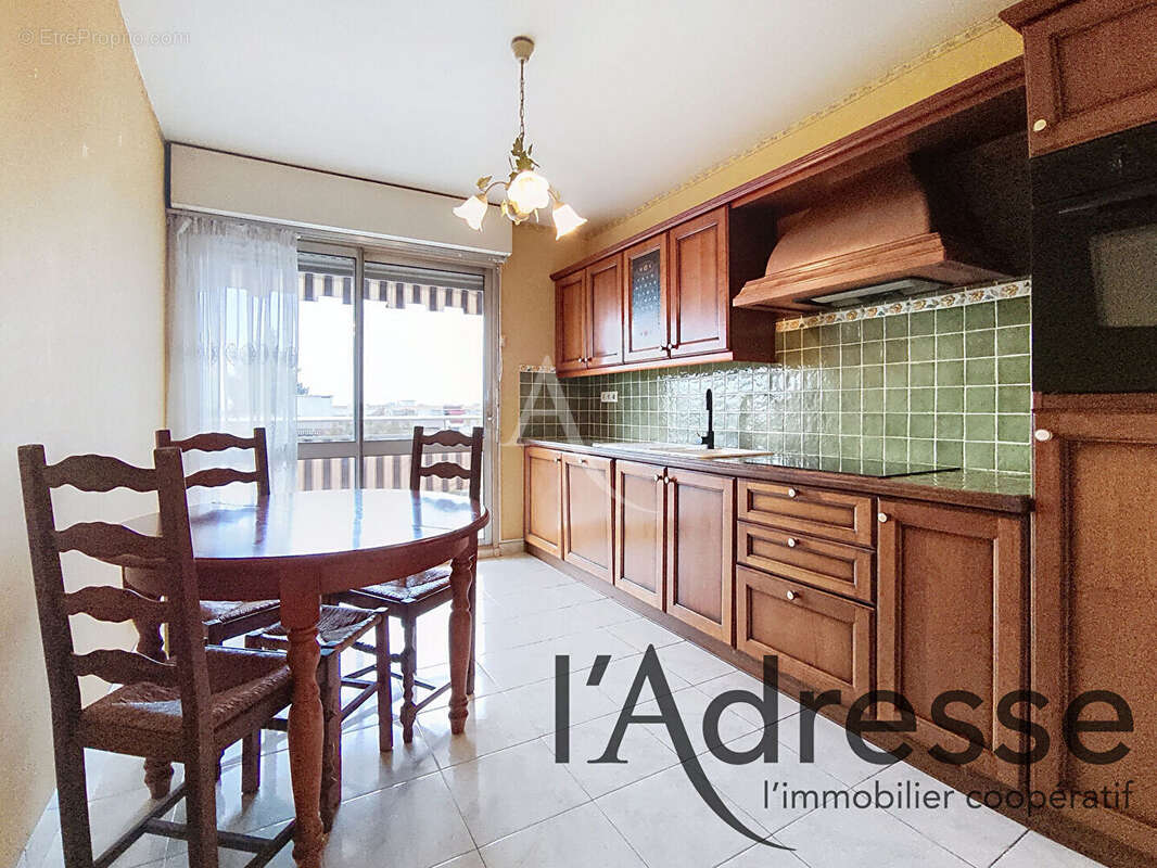Appartement à MANDELIEU-LA-NAPOULE