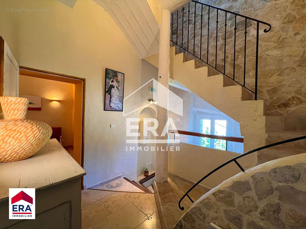 Maison 447m² à villes-sur-auzon - photo 15