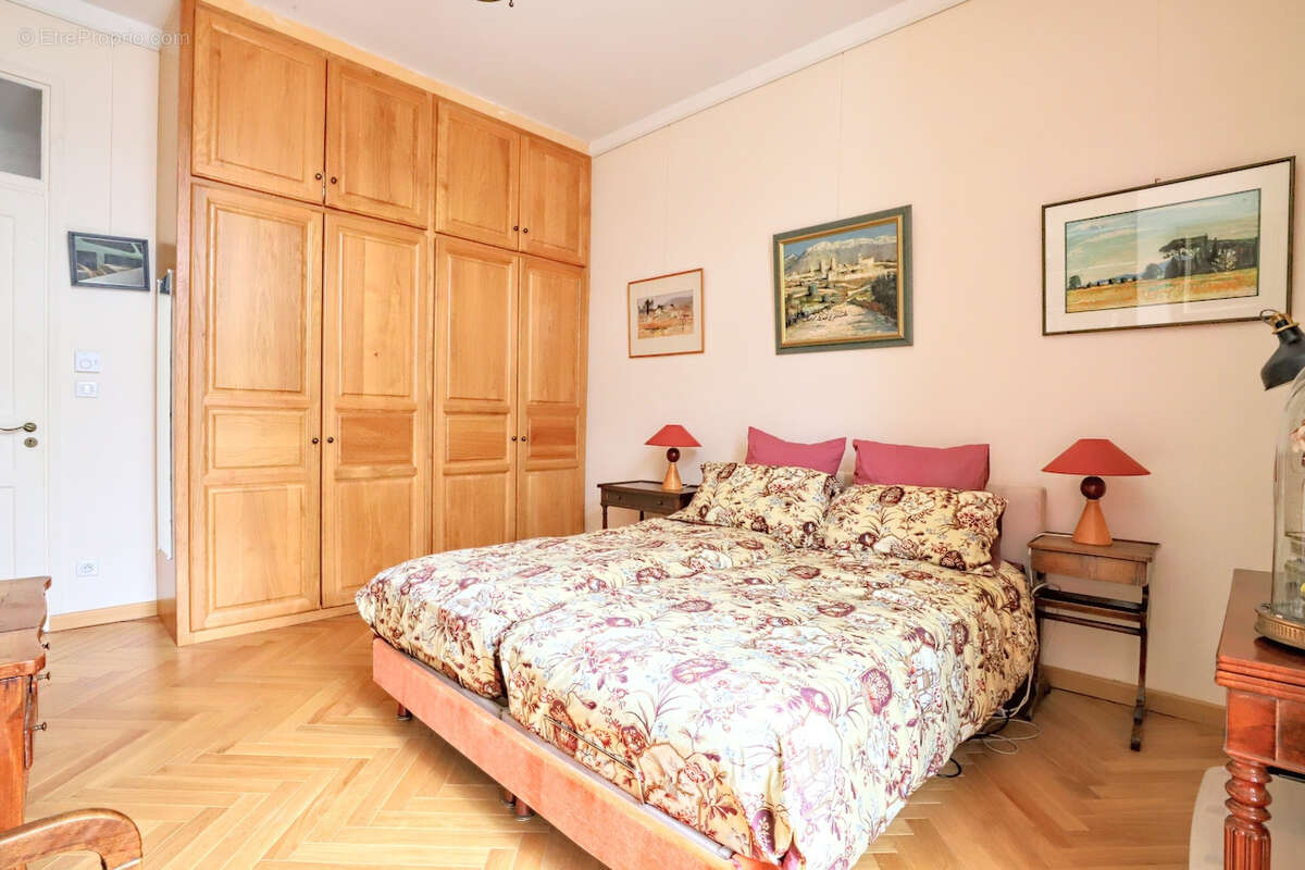 Appartement à HYERES