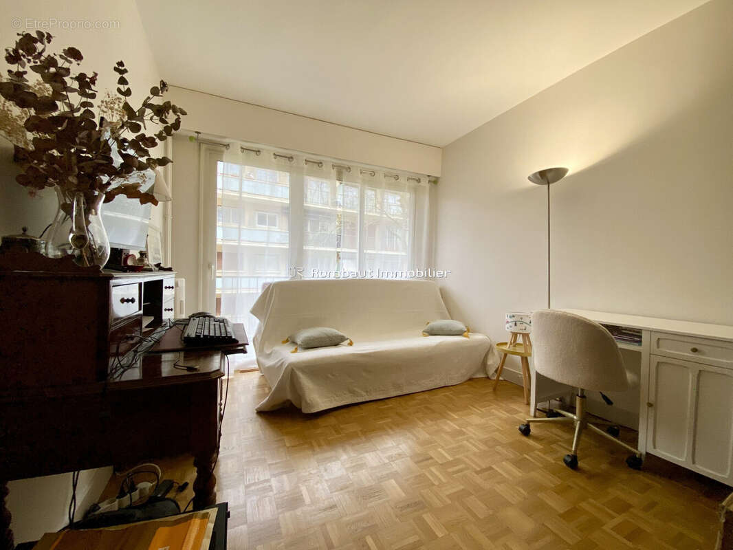 Appartement à VERSAILLES