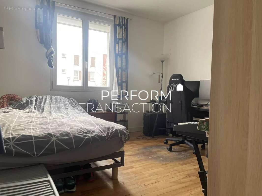 Maison à ECHIROLLES