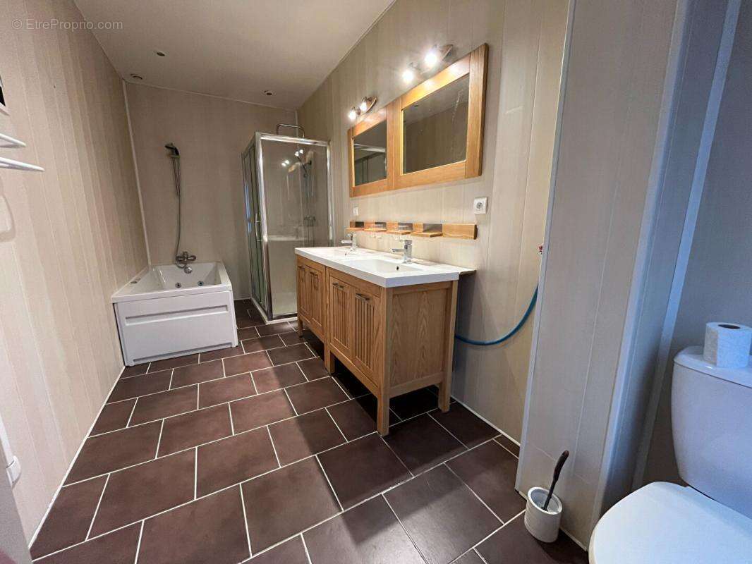 Maison à SERIFONTAINE