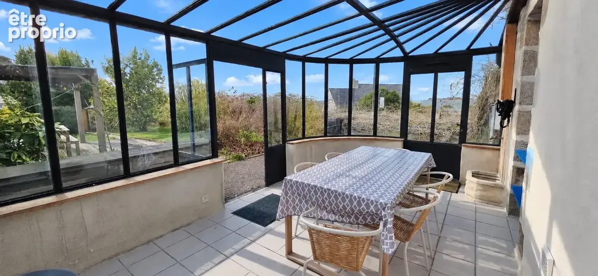 Maison 5 pièces 115 m² à vendre à Tredrez-Locquemeau (22300) - photo 2