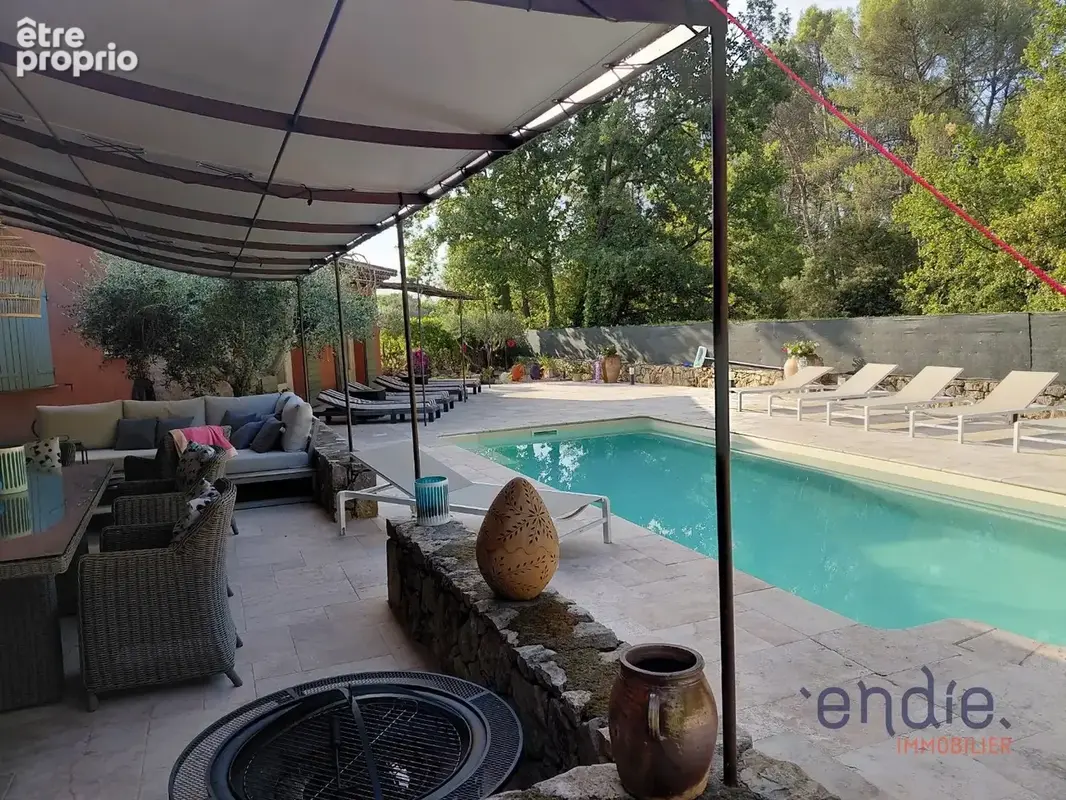 St Antonin du var villa plain pied 240 m² sur 1500  m² avec piscine - photo 16