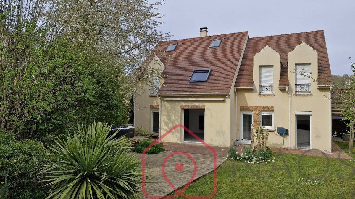 Maison à VAUHALLAN
