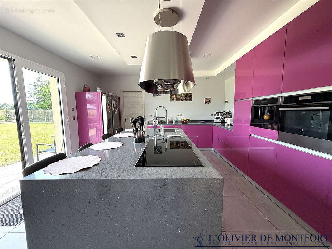 Maison à MONTFORT-L'AMAURY
