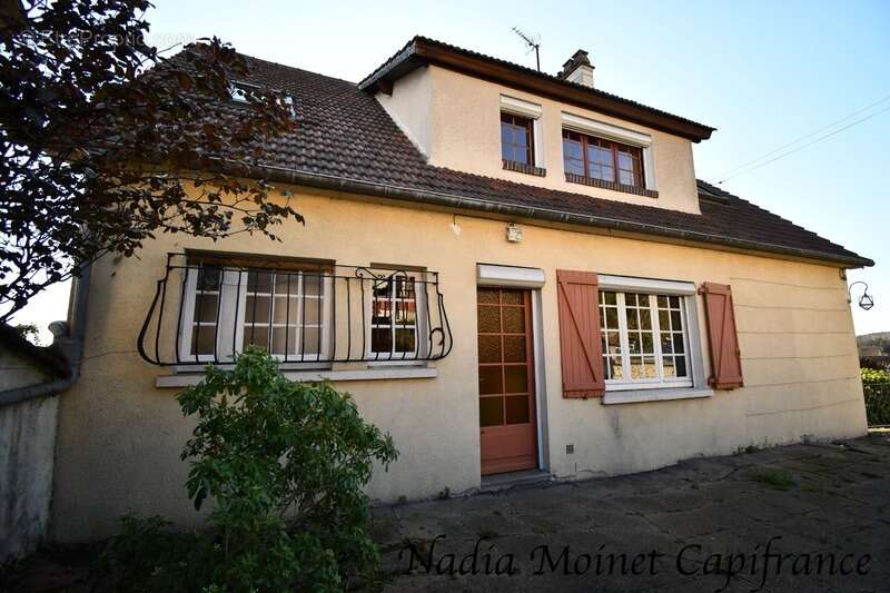 Maison à COULOMBS