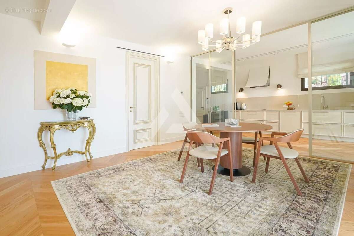 Maison à ROQUEBRUNE-CAP-MARTIN