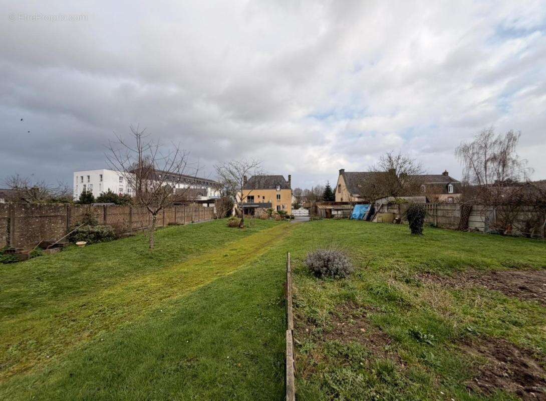 Maison à MALESTROIT